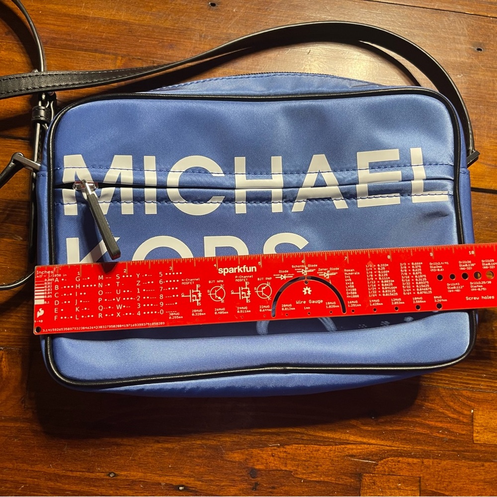 Michael Kors | Cross Body Bag - Picture 9 of 10